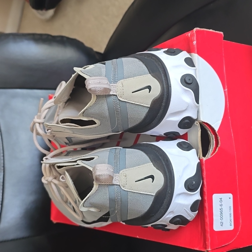 Nike React Element - image 2